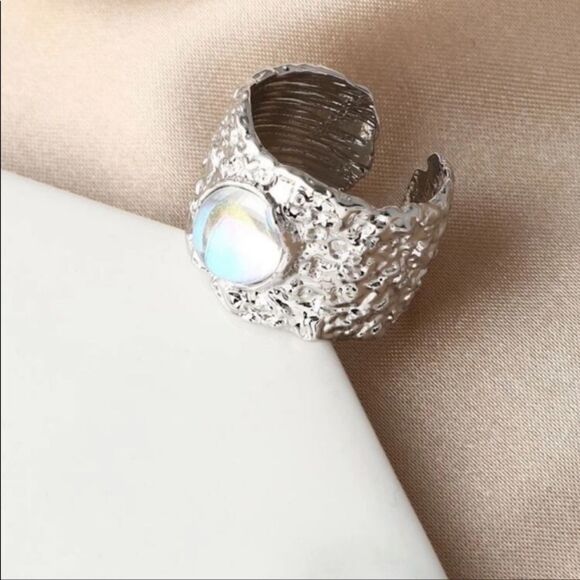SILVER Textured Blue Stone Cuff Ring - Picture 2 of 4